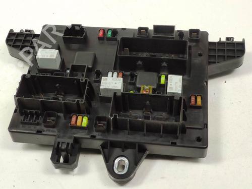 Used Fuse box Fuse box OPEL ZAFIRA TOURER C (P12) 1.6 CDTI (75) (136 hp) 9499436 9499436