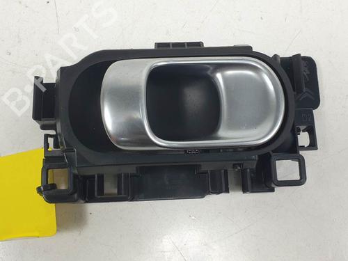 Used Rear right interior door handle Rear right interior door handle CITROËN C3 III (SX) 1.2 VTi 82 (82 hp) 15085860 15085860