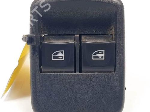 Used Left front window switch Left front window switch DACIA DOKKER MPV (KE_) 1.5 dCi / Blue dCi 75 (KEAJ, KEAH, KEJW) (75 hp) 17545224 17545224