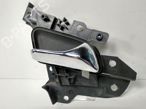 Used Front right interior door handle Front right interior door handle MERCEDES-BENZ S-CLASS (W220, V220) S 500, S 500 L (220.075, 220.175, 220.875) (306 hp) 8181589 8181589
