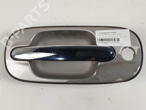 front-right-exterior-door-handle-hyundai-trajet-fo-20-crdi-826603a01-1999-2000-2001-2002-2003-2004-2005-2006-2007-2008-6844400 main image