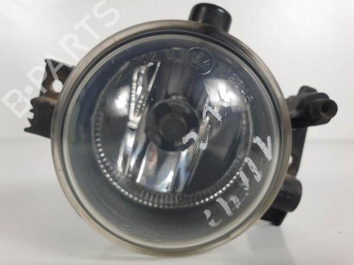 Used Left front fog light Left front fog light FORD C-MAX (DM2) 1.6 TDCi (109 hp) 13305328 13305328