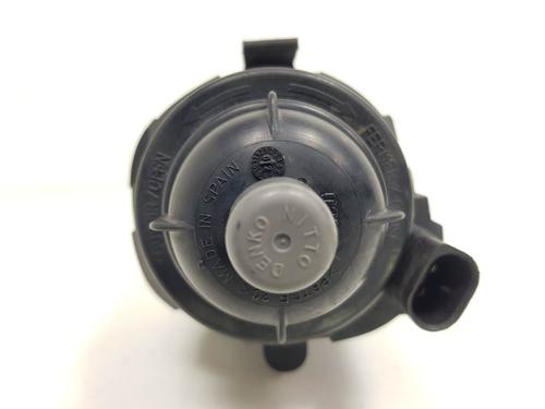 Left front fog light BMW X5 (E53) 3.0 i | BP8730120C30 - Image 2