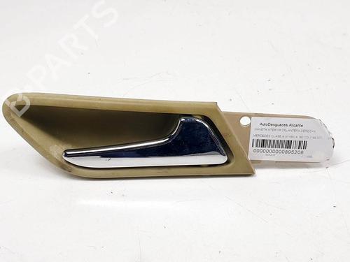 Used Front right interior door handle Front right interior door handle MERCEDES-BENZ A-CLASS (W169) A 180 CDI (169.007, 169.307) (109 hp) 14852612 14852612