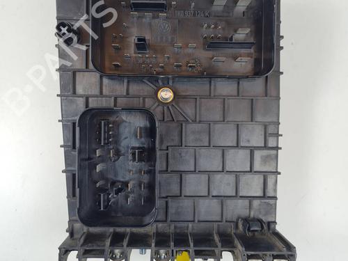 Fuse box VW GOLF PLUS V (5M1, 521) 1.9 TDI | BP34513770E1 - Image 4