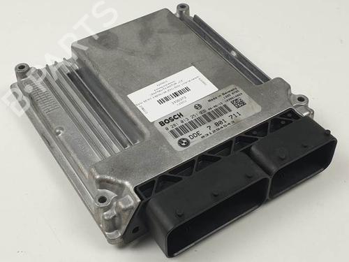 Used Engine control unit (ECU) BMW 5 (E60) 520 d (163 hp) 28060579