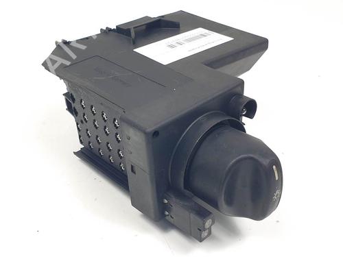 Used Headlight switch Headlight switch MERCEDES-BENZ E-CLASS (W210) E 290 Turbo-D (210.017) (129 hp) 20715488 20715488