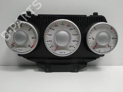 Used Instrument cluster CITROËN C8 (EA_, EB_) 2.0 HDi (109 hp) 8948700