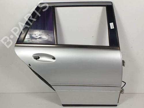 Used Right rear door Right rear door 17165127 17165127