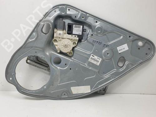 Used Rear right window mechanism Rear right window mechanism FORD FOCUS II (DA_, HCP, DP) 2.0 TDCi (136 hp) 16942359 16942359
