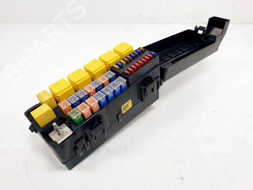 Used Fuse box JAGUAR S-TYPE II (X200) 3.0 V6 (238 hp) 15963324