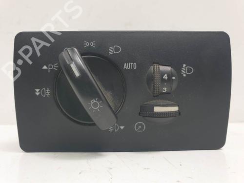 Used Headlight switch Headlight switch FORD MONDEO III Turnier (BWY) 2.0 TDCi (130 hp) 9302435 9302435