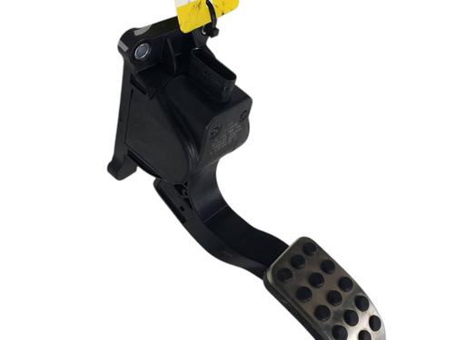 Used Pedal Pedal 38979804 38979804