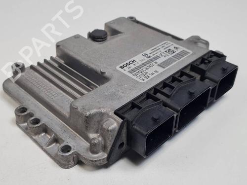 Used Engine control unit (ECU) Engine control unit (ECU) 38480661 38480661