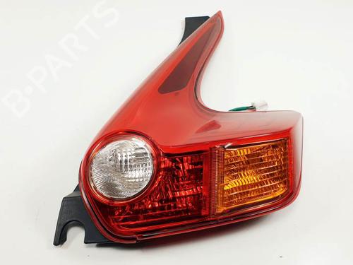 Used Right taillight NISSAN JUKE (F15) 1.6 (117 hp) 24350564