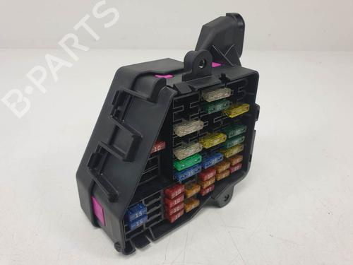 Used Fuse box Fuse box AUDI A4 B6 (8E2) 2.5 TDI quattro (180 hp) 10055350 10055350