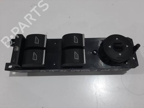 Used Left front window switch Left front window switch FORD KUGA II (DM2) 2.0 TDCi (150 hp) 6944057 6944057