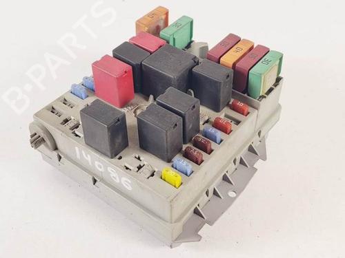 Fuse box ALFA ROMEO 147 (937_) 1.6 16V T.SPARK ECO (937.AXA1A, 937.BXA1A) | BP17439267E1 