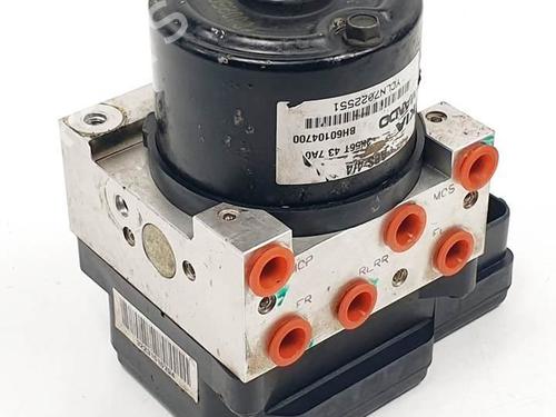 Used ABS pump ABS pump KIA CARNIVAL II (GQ) 2.5 V6 (150 hp) 17812509 17812509