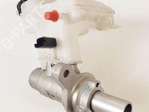 Used Brake master cylinder Brake master cylinder OPEL GRANDLAND / GRANDLAND X (A18, P1UO) 1.2 (75) (131 hp) 15509315 15509315