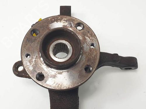 Used Left front steering knuckle DACIA SANDERO 1.5 dCi (68 hp) 25146061