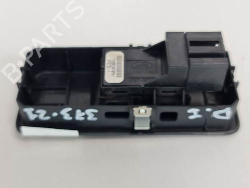Right front window switch LAND ROVER DISCOVERY III (L319) 2.7 TD 4x4 | BP7237202I26 