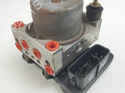 Used ABS pump ABS pump MITSUBISHI OUTLANDER I (CU_W) 2.0 4WD (CU2W) (136 hp) 22686595 22686595