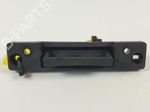 Used Tailgate handle Tailgate handle KIA SORENTO I (JC) 2.5 CRDi (170 hp) 19137219 19137219