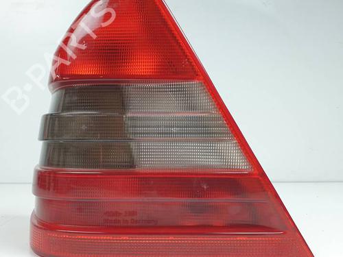 Used Left taillight MERCEDES-BENZ C-CLASS (W202) C 220 D (202.121) (95 hp) 29444345