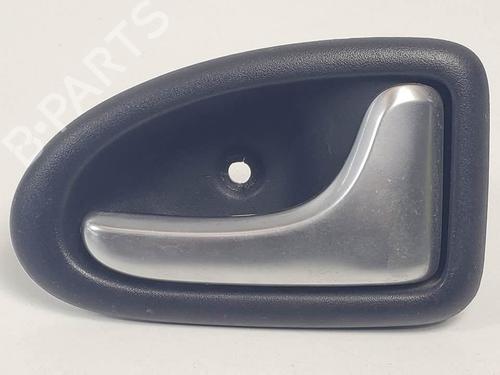 Used Rear right interior door handle Rear right interior door handle 19253417 19253417