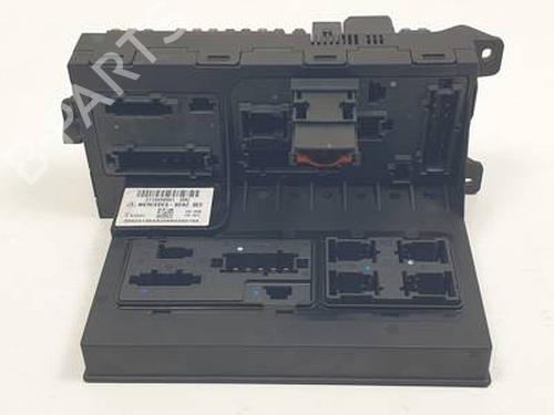 Fuse box MERCEDES-BENZ CLS (C219) CLS 320 CDI (219.322) | BP30959189E1