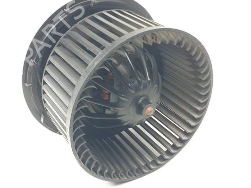 Used Heater blower motor Heater blower motor DACIA SANDERO 1.2 16V (75 hp) 39745623 39745623