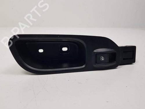 Used Left rear window switch Left rear window switch FIAT TIPO Hatchback (356_, 357_) 1.3 D (356HXH1A) (95 hp) 12445974 12445974