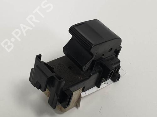 Used Right front window switch Right front window switch TOYOTA AURIS (_E18_) 1.4 D-4D (NDE180_, NDE180R) (90 hp) 6854401 6854401