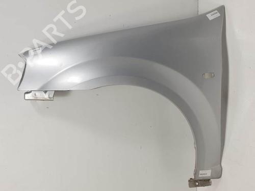 Used Left front fenders DACIA LOGAN MCV (KS_) 1.5 dCi (KS0K) (68 hp) 22614515