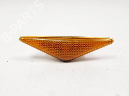 Used Right side indicator Right side indicator FORD MONDEO III (B5Y) 2.0 TDCi (130 hp) 16396681 16396681