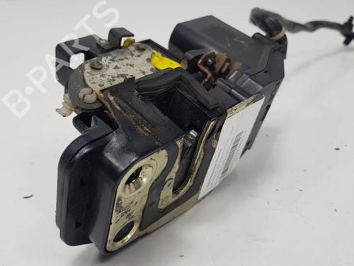 Used Front left lock KIA CARENS II MPV (FJ) 2.0 CRDi (113 hp) 8800738