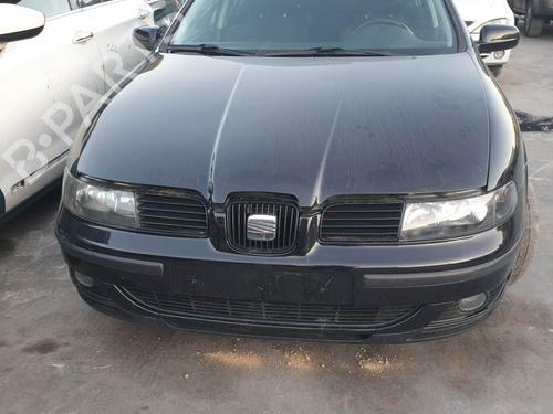 Left front fog light SEAT LEON (1M1) 1.9 TDI | BP24633105C30  - Image 23