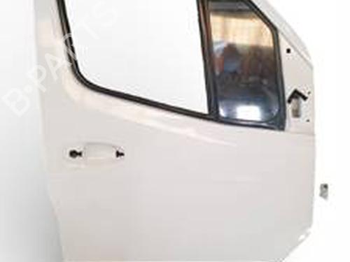 Used Right front door MERCEDES-BENZ SPRINTER 3,5-t Van (B907, B910) 311 CDI (910.631, 910.633) (114 hp) 31656772