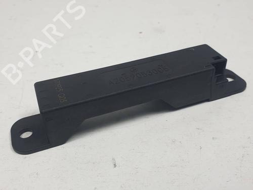 Antenne/Base Antenne/Base MERCEDES-BENZ C-CLASS Coupe (C205) AMG C 43 4-matic (205.364) (367 hp) 34517349 34517349