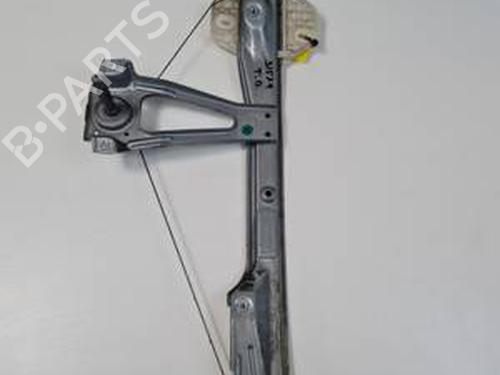 Lève-vitre arrière droit RENAULT CLIO II (BB_, CB_) 1.5 dCi (B/CB07) (65 hp) 30525108