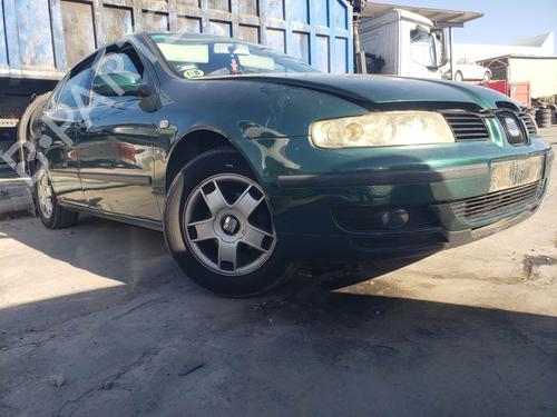 Left front fog light SEAT LEON (1M1) 1.6 16 V | BP29172613C30  - Image 7