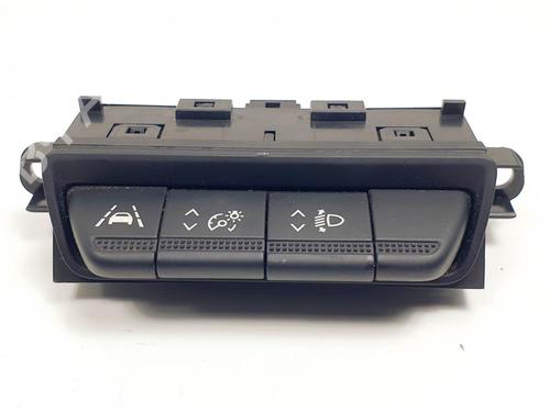 switch-renault-captur-ii-hf_-2020-24990185 main image