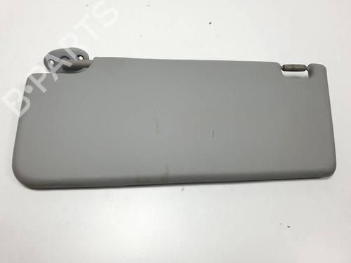 Used Right sun visor Right sun visor 38979903 38979903