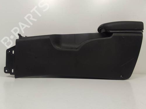 Used Armrest / Center console Armrest / Center console NISSAN QASHQAI I (J10, NJ10) 2.0 (141 hp) 10078111 10078111