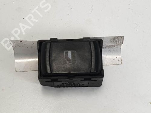 Used Right front window switch Right front window switch VW GOLF IV (1J1) 1.6 (100 hp) 9725613 9725613