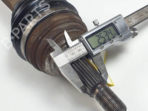 Antriebswelle links vorne RENAULT MEGANE II Saloon (LM0/1_) 1.6 16V (LM1R, LM0C) | BP29696725M38 