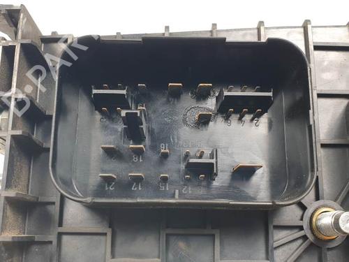 Fuse box VW GOLF V (1K1) 1.9 TDI | BP26573819E1 