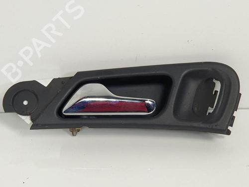 Used Rear left interior door handle Rear left interior door handle MERCEDES-BENZ C-CLASS T-Model (S203) C 220 CDI (203.208) (150 hp) 6858871 6858871