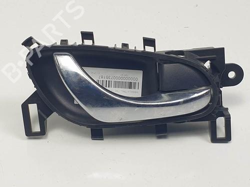 Used Rear right interior door handle Rear right interior door handle 11271929 11271929